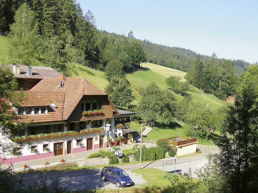 Zuwaelder Stueble Hotel Oberharmersbach Buitenkant foto