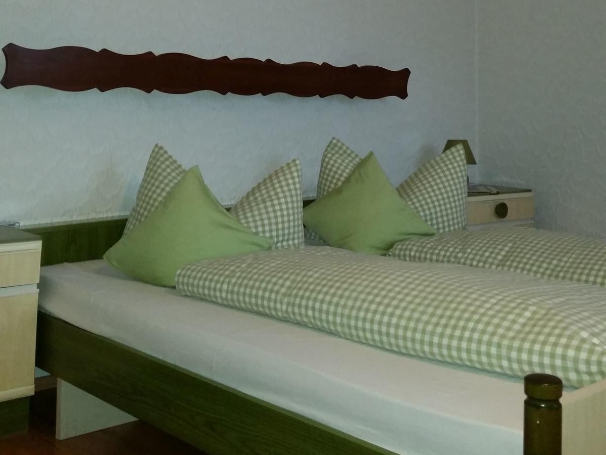 Zuwaelder Stueble Hotel Oberharmersbach Buitenkant foto