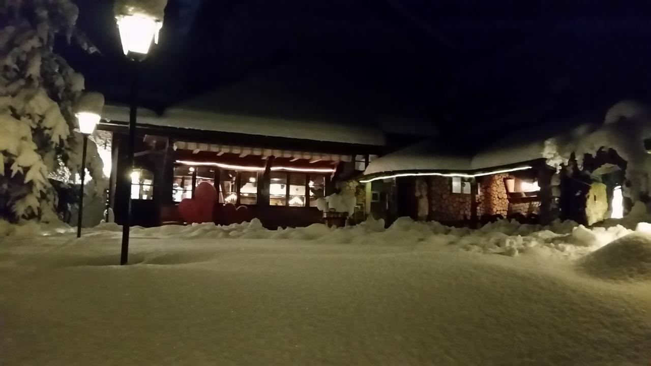 Zuwaelder Stueble Hotel Oberharmersbach Buitenkant foto